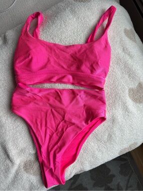 Ribbed Hot Pink bikini